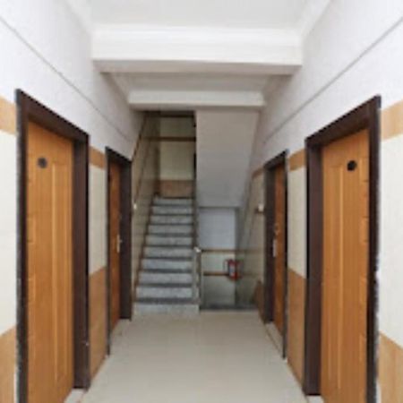 Goroomgo Star Inn Sea View بوري المظهر الخارجي الصورة