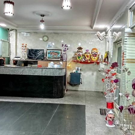 Goroomgo Star Inn Sea View بوري المظهر الخارجي الصورة