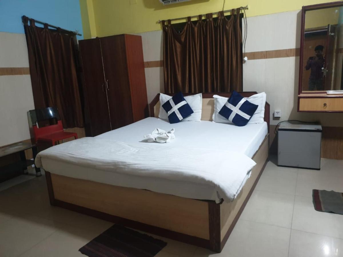 Goroomgo Star Inn Sea View بوري المظهر الخارجي الصورة