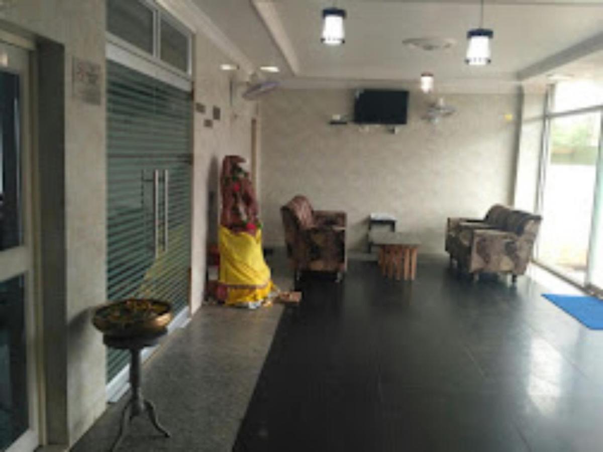 Goroomgo Star Inn Sea View بوري المظهر الخارجي الصورة
