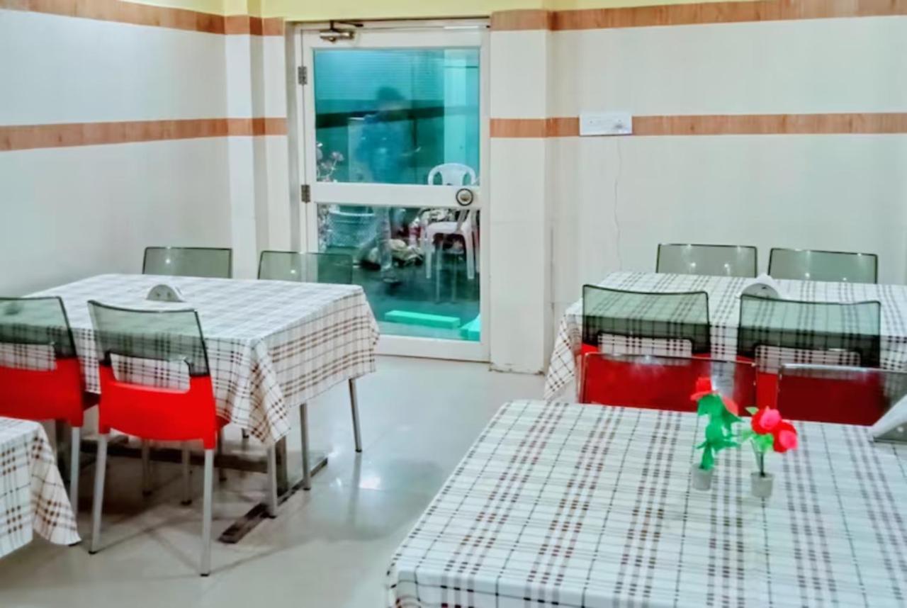 Goroomgo Star Inn Sea View بوري المظهر الخارجي الصورة