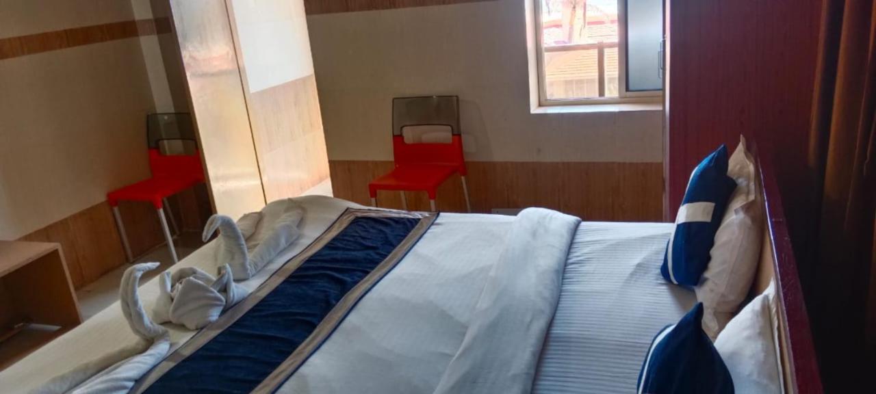 Goroomgo Star Inn Sea View بوري المظهر الخارجي الصورة